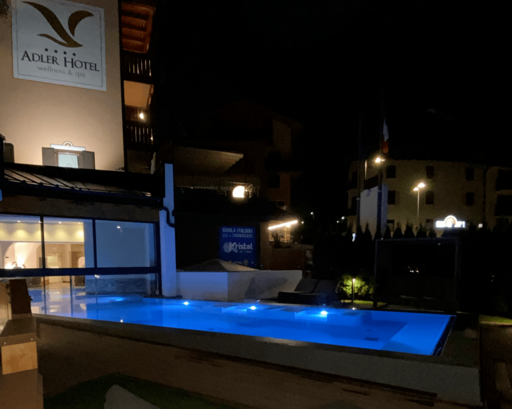 Piscina Hotel Adler