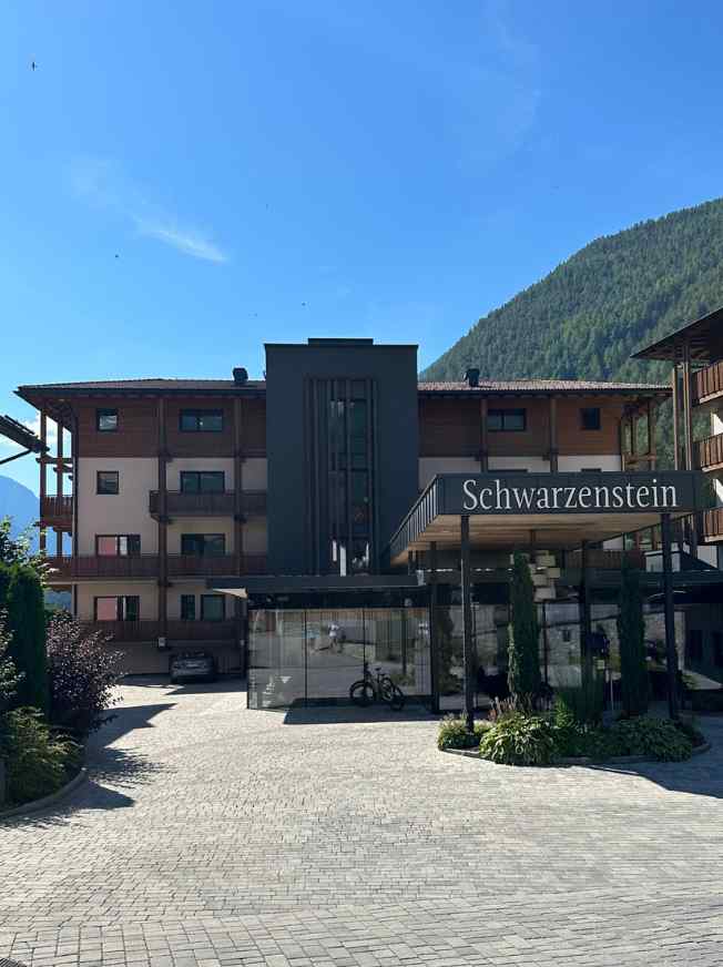 Hotel-Schwarzenstein